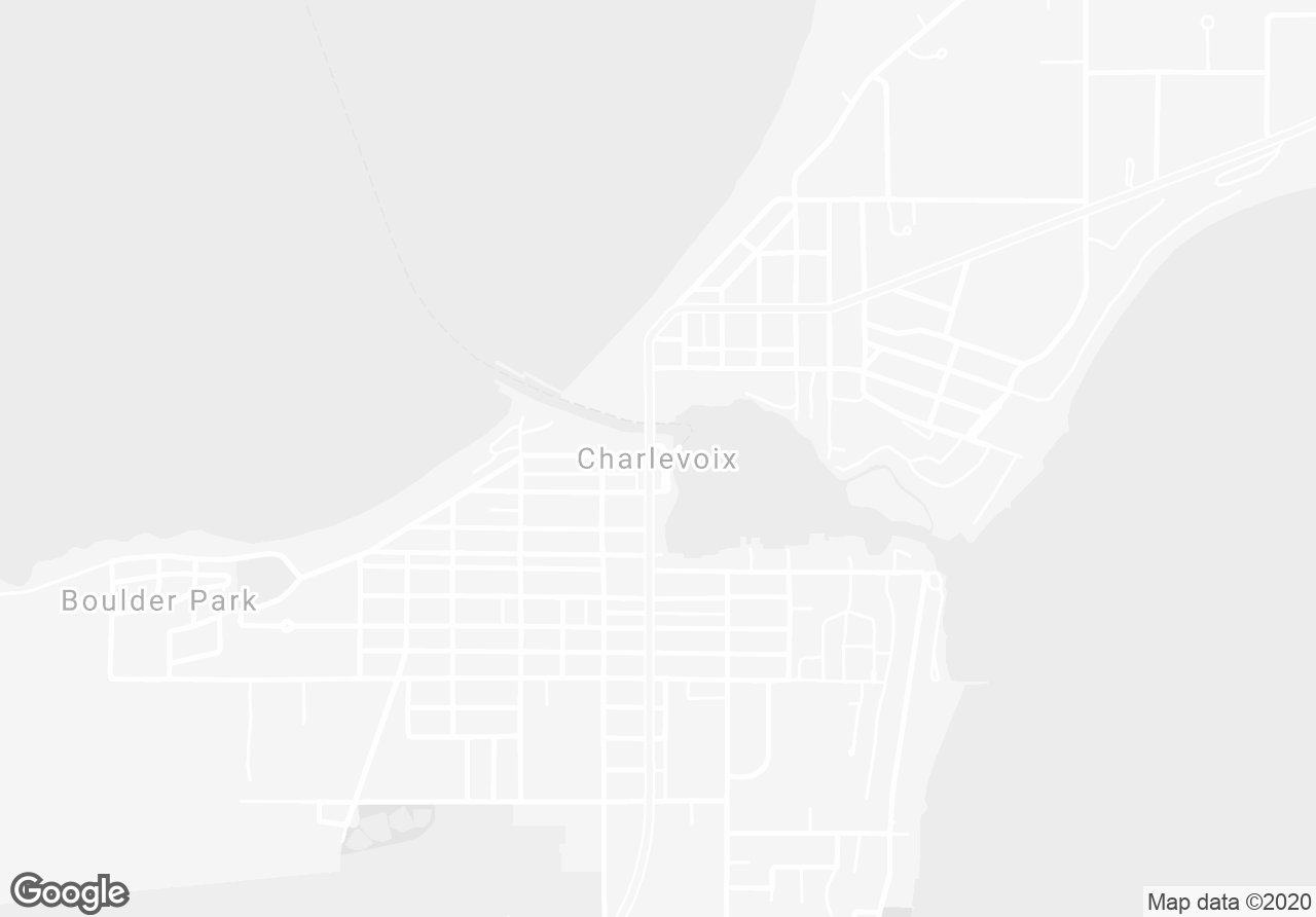 Pictures of Retail property located at 405 Bridge Street, Charlevoix, MI 49720-1416 for sales - image #1